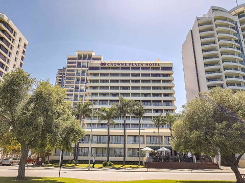 Crowne Plaza Perth, An IHG Hotel - Bed n Breakfasts 6