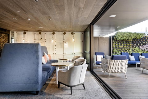 InterContinental Perth City Centre, An IHG Hotel - Bed n Breakfasts 2