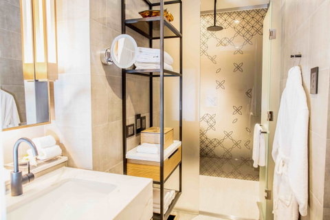 InterContinental Perth City Centre, An IHG Hotel - Bed n Breakfasts 7