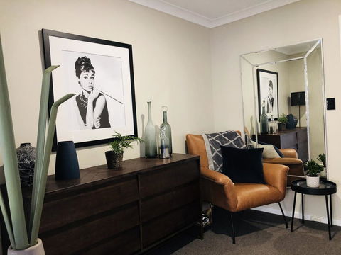 West Beach Lagoon 220 Stylish And Cozy - Accommodation Australia 12