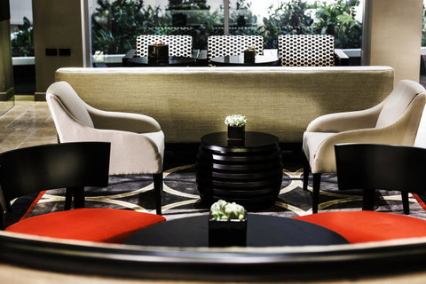 Fraser Suites Perth - Bed n Breakfasts 15