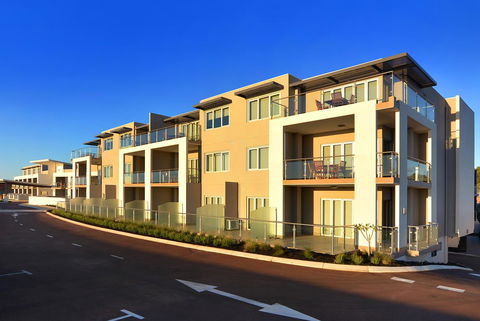Bunbury Seaview Apartments - Accommodation Australia 24