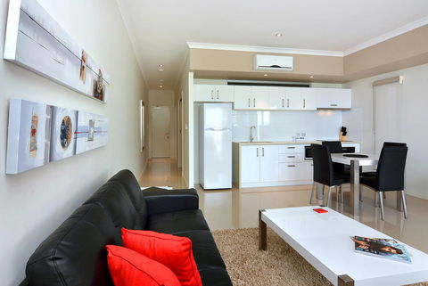 Bunbury Seaview Apartments - Accommodation Australia 6