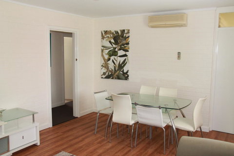 Malibu Apartments - Perth - Accommodation Australia 5