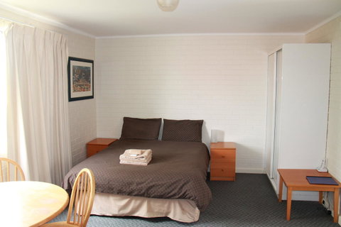 Malibu Apartments - Perth - Accommodation Australia 4