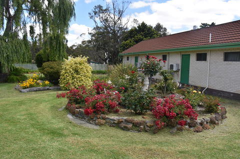 Mount Barker Valley Views Motel & Chalets, Western Australia - Accommodation Australia 13