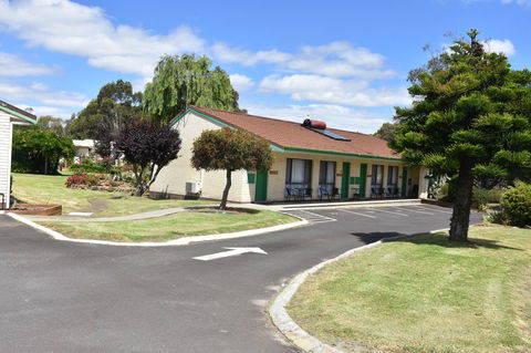 Mount Barker Valley Views Motel & Chalets, Western Australia - Accommodation Australia 11
