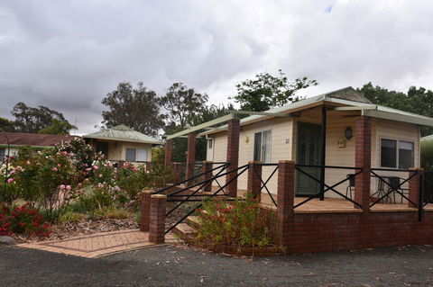 Mount Barker Valley Views Motel & Chalets, Western Australia - Accommodation Australia 30