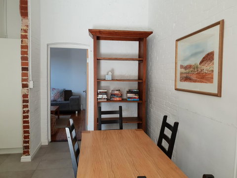 Captain\'s Heritage Cottage - Central Fremantle 2 Bedroom Historic Cottage - Accommodation Australia 3