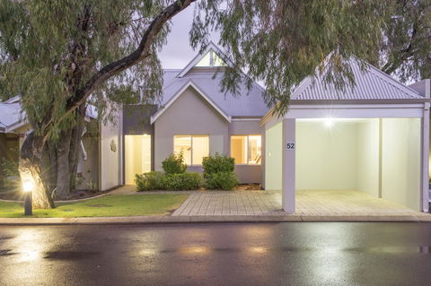 Cape View Beach Resort - Accommodation Australia 24