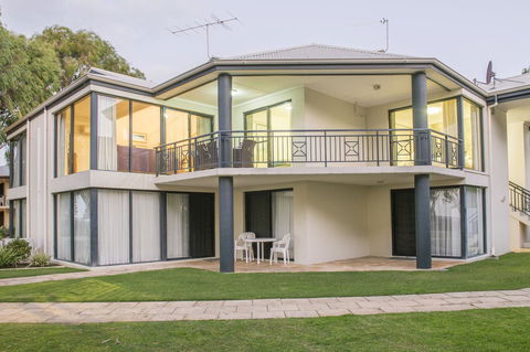 Cape View Beach Resort - Accommodation Australia 23