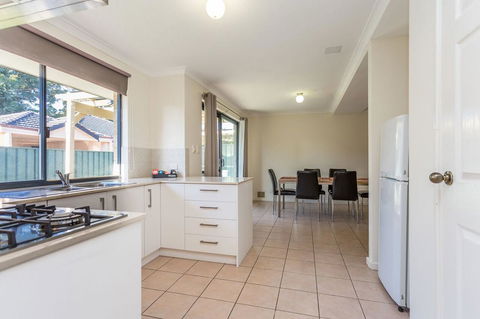 Country Comfort Perth - Accommodation Australia 10