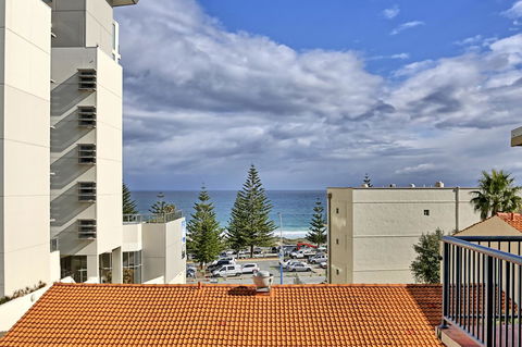 West Beach Lagoon 123 - Location & Views!!! - Accommodation Australia 13