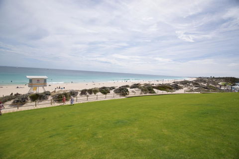 West Beach Lagoon 123 - Location & Views!!! - Accommodation Australia 19