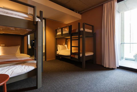 Alex Hotel - Accommodation Australia 35