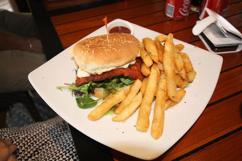 Kimberley Hotel - Australia Shopping 30