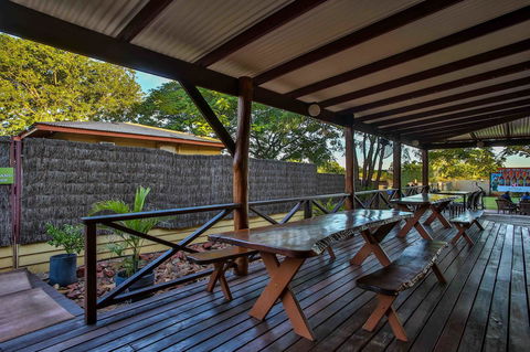 Kimberley Hotel - Australia Shopping 17