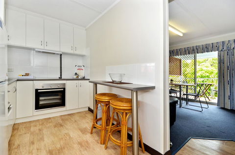 Dolphin Lodge Albany - Self Contained Apartments At Middleton Beach - Australia Shopping 3