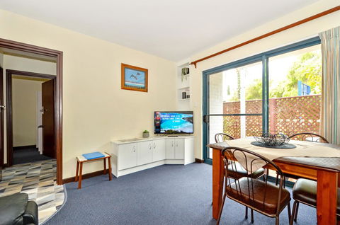 Dolphin Lodge Albany - Self Contained Apartments At Middleton Beach - Australia Shopping 27