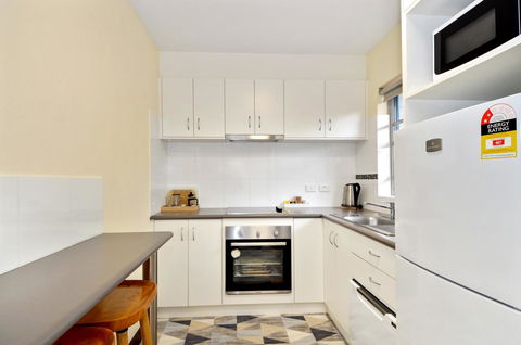 Dolphin Lodge Albany - Self Contained Apartments At Middleton Beach - Australia Shopping 9