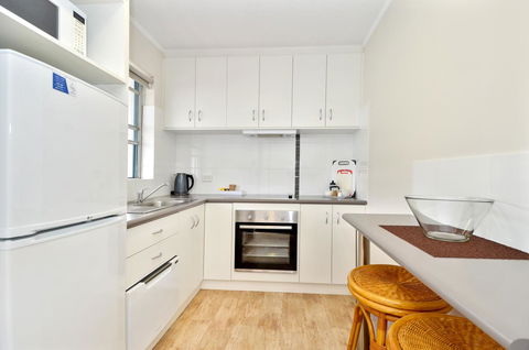 Dolphin Lodge Albany - Self Contained Apartments At Middleton Beach - Australia Shopping 5
