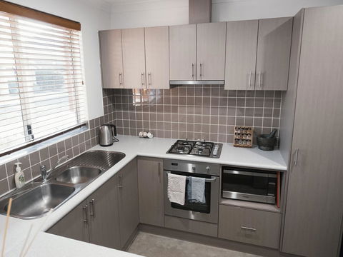 FortyThree - Oceanside Retreat Busselton - Local Tourism 10