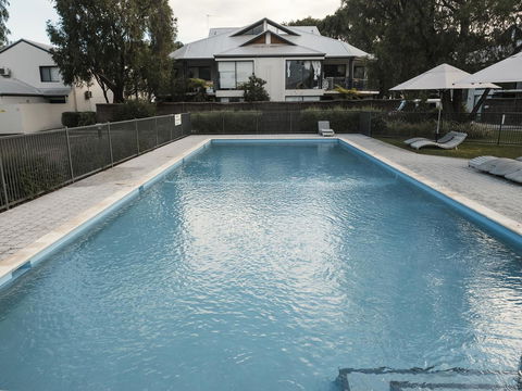 FortyThree - Oceanside Retreat Busselton - Local Tourism 28