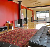 Pendeli Beach House - Accommodation Australia