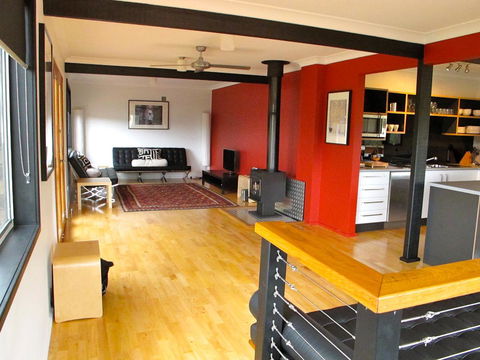 Pendeli Beach House - Accommodation Australia 2