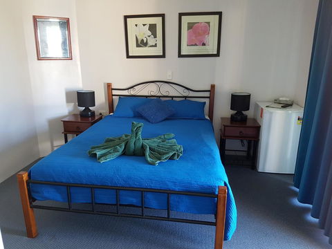 The Heights Bed & Breakfast - Accommodation Australia 9