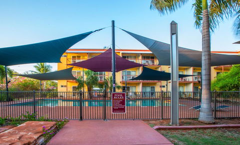 The Continental Hotel - Accommodation Australia 14