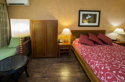 The Continental Hotel - Accommodation Australia 17