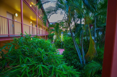 The Continental Hotel - Accommodation Australia 22