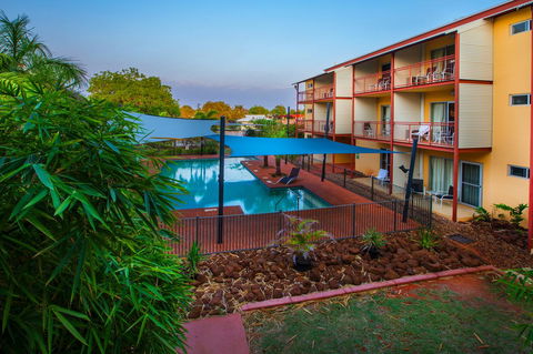 The Continental Hotel - Accommodation Australia 25
