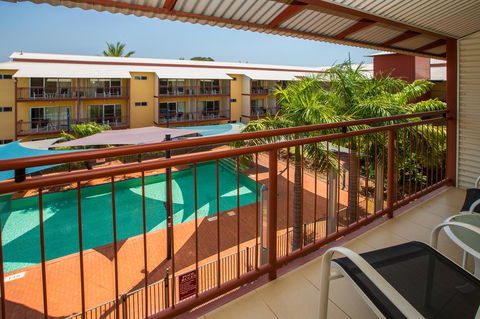 The Continental Hotel - Accommodation Australia 18