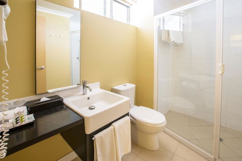 The Continental Hotel - Accommodation Australia 16
