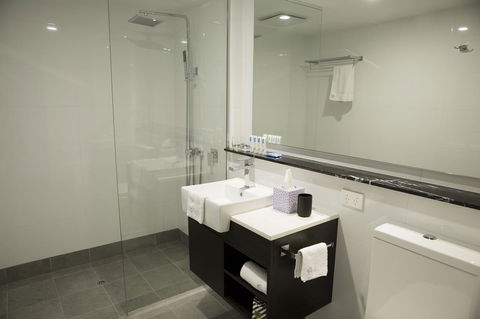 The Gerald Apartment Hotel - Accommodation Australia 6