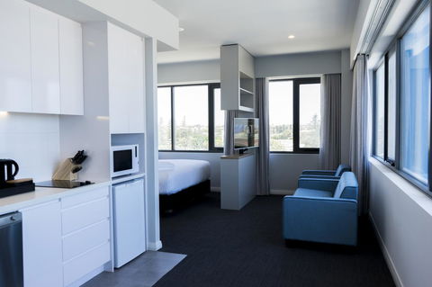 The Gerald Apartment Hotel - Accommodation Australia 4