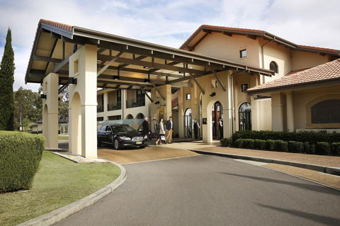 Chateau Elan At The Vintage - Accommodation Australia 38