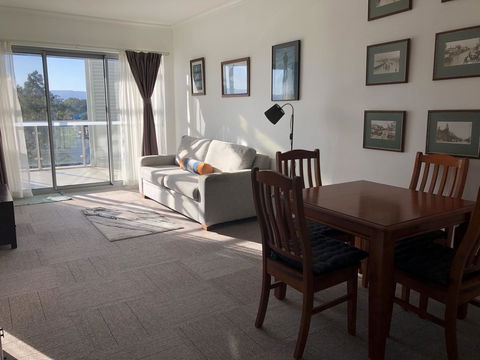 Morisset Serviced Apartments - Accommodation Australia 1