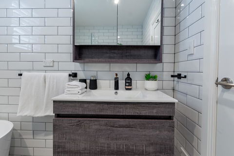 Heritage Townhouse Near Harbour Bridge - Local Tourism 15