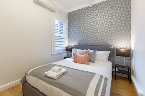 Heritage Townhouse Near Harbour Bridge - Local Tourism 19