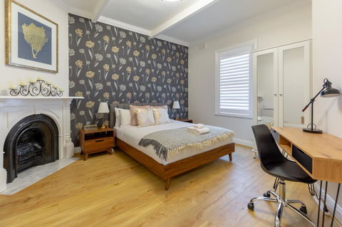 Heritage Townhouse Near Harbour Bridge - Local Tourism 26
