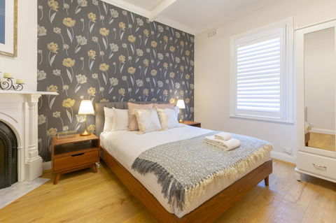 Heritage Townhouse Near Harbour Bridge - Local Tourism 36