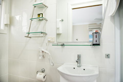 Nelson Bay Bed & Breakfast - Accommodation Australia 25