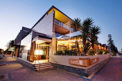 Narrabeen Sands Hotel By Nightcap Plus - Accommodation Australia 4