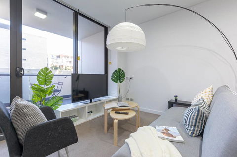 Inner City Stylish Apt Walk To Green Square - Local Tourism 1