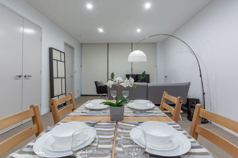 Inner City Stylish Apt Walk To Green Square - Local Tourism 10
