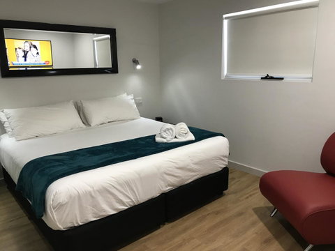 Jesmond Executive Villas - Accommodation Australia 5
