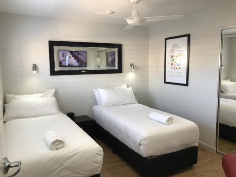 Jesmond Executive Villas - Accommodation Australia 2